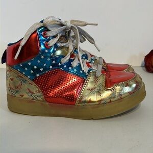 Wonder Woman Girls High Tops Size 1
